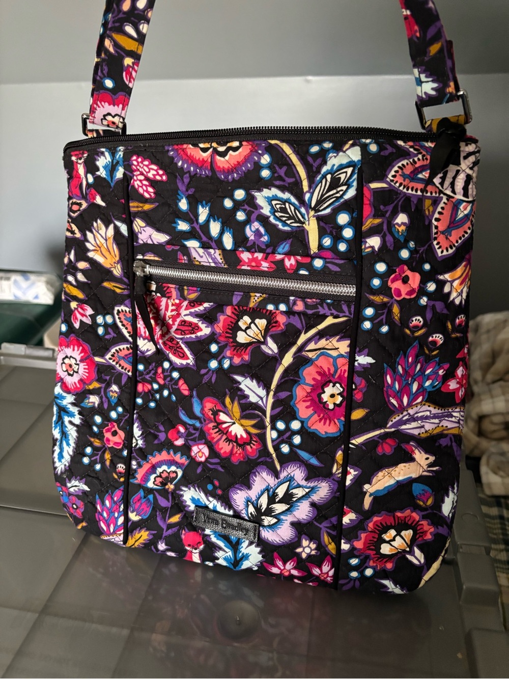 Vera Brady Floral Quilted Crossbody Bag - Black/Pink Multicolor